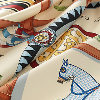 美品 エルメス シルクスカーフ カレ90 翼のある馬の伝説 ウーゴ・ガットーニバンダナ/スカーフ